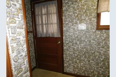 213 1/2 Hoffman Ave, Oil City, PA 16301 - Photo 11