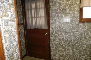 213 1/2 Hoffman Ave, Oil City, PA 16301 - Photo 11