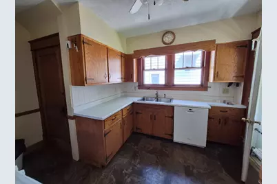 133 E Bissell Ave, Oil City, PA 16301 - Photo 9