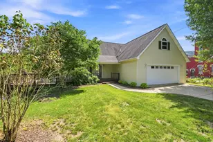121 S Park St, Franklin, PA 16323 - Photo 49