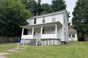 33 Plum St, Oil City, PA 16301 - Photo 3