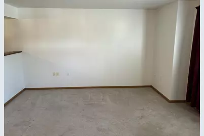 202 North 2nd Avenue Apt 103, Clarion, PA 16214 - Photo 5