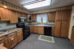 13 E 7th St, Oil City, PA 16301 - Photo 5
