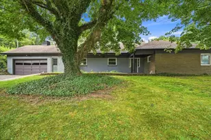 916 Innis St, Oil City, PA 16301 - Photo 3