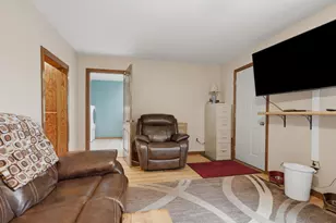 92 Center St, Titusville, PA 16354 - Photo 11