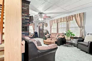911 N Monroe St, Titusville, PA 16354 - Photo 3