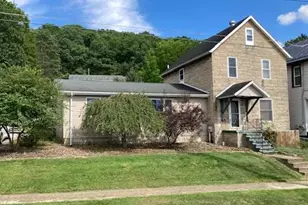 49 Manning St, Oil City, PA 16301 - Photo 1