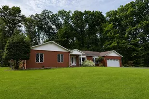 20 Woodland Dr, Oil City, PA 16301 - Photo 1