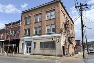431 13th St, Franklin, PA 16323 - Photo 1