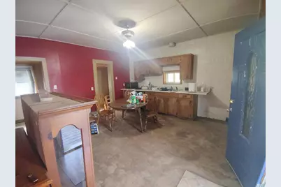 1221 Railroad St, Fairmount City, PA 16224 - Photo 7