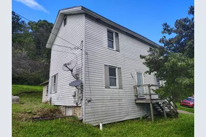 1221 Railroad St, Fairmount City, PA 16224 - Photo 5
