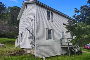 1221 Railroad St, Fairmount City, PA 16224 - Photo 5