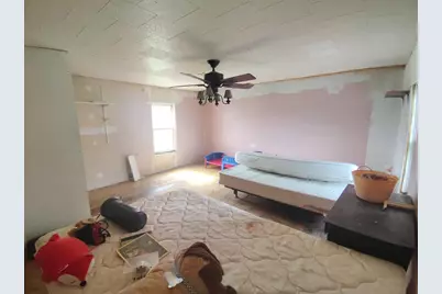 1221 Railroad St, Fairmount City, PA 16224 - Photo 17