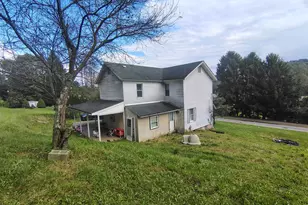 1221 Railroad St, Fairmount City, PA 16224 - Photo 5