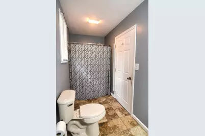 1107 Elm St, Franklin, PA 16323 - Photo 11