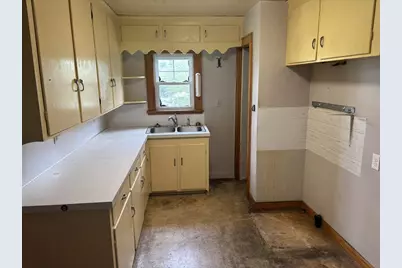 131 S. 4th Avenue, Clarion, PA 16214 - Photo 3