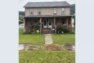 433 Liberty St, Franklin, PA 16323 - Photo 1
