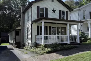 `1431 Chestnut St, Franklin, PA 16323 - Photo 1
