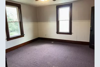 1075 E Main Street, Clintonville, PA 16214 - Photo 15