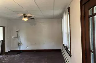 1075 E Main St, Clintonville, PA 16214 - Photo 9