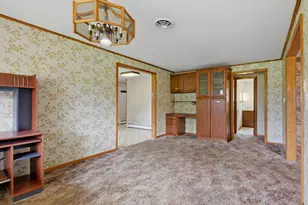17986 Tryonville St, Centerville, PA 16001 - Photo 9