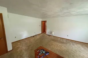 98 Beech Dr, Franklin, PA 16323 - Photo 1