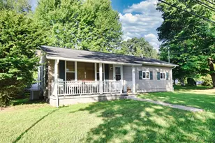 43 Madison St, Franklin, PA 16323 - Photo 1