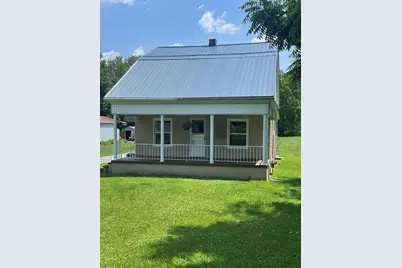 325 Sugarcreek Drive, Franklin, PA 16323 - Photo 1