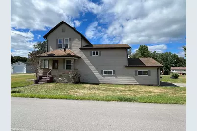 8 Lincoln St, Franklin, PA 16323 - Photo 1