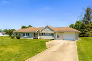 327 Cherrytree Rd, Franklin, PA 16323 - Photo 1