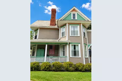 527 12th St, Franklin, PA 16323 - Photo 1