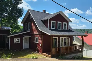 604 Cornplanter Ave, Oil City, PA 16301 - Photo 1