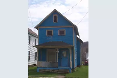 531 Grant St, Franklin, PA 16323 - Photo 1