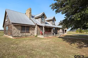 411 Rs County Road 4525, Point, TX 75472 - Photo 9