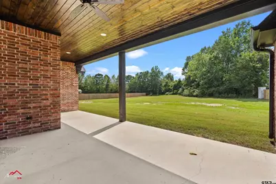 190 Brooks Dr, Gladewater, TX 75647 - Photo 29