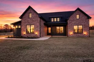 190 Brooks Dr, Gladewater, TX 75647 - Photo 35