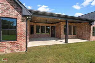 190 Brooks Dr, Gladewater, TX 75647 - Photo 31
