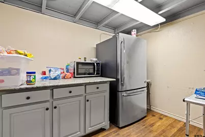3698 E Marshall Ave, Longview, TX 75602 - Photo 27