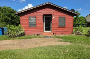 820 N Prairieville St, Athens, TX 75751 - Photo 19