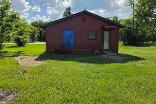 820 N Prairieville St, Athens, TX 75751 - Photo 17