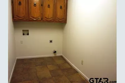 401 Woodland Hills, Tyler, TX 75701 - Photo 11