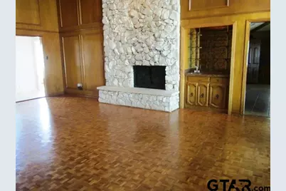 401 Woodland Hills, Tyler, TX 75701 - Photo 5