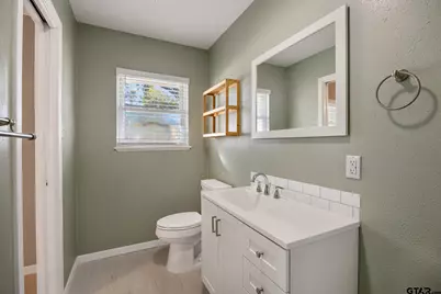 291 E Main, Van, TX 75790 - Photo 31