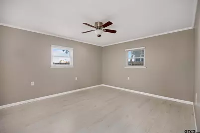 291 E Main, Van, TX 75790 - Photo 21