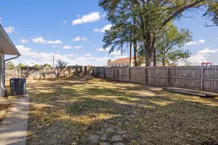 291 E Main, Van, TX 75790 - Photo 35