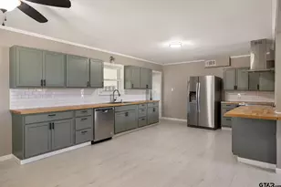 291 E Main, Van, TX 75790 - Photo 13