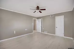 291 E Main, Van, TX 75790 - Photo 23