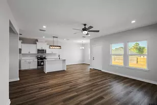 203 Toro Dr, Winona, TX 75792 - Photo 7