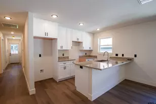 1108 Park St, Tyler, TX 75702 - Photo 3