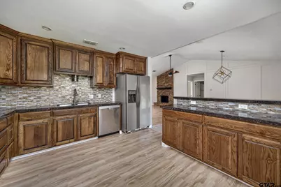 409 Shelly Drive, Whitehouse, TX 75791 - Photo 9